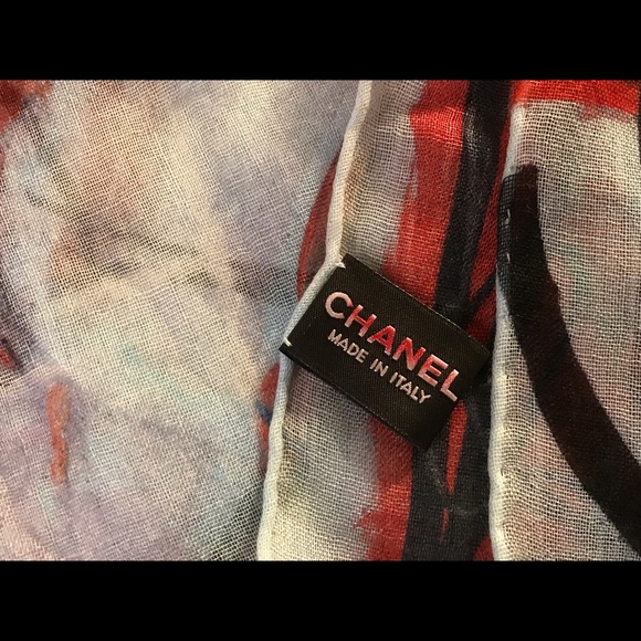 Chanel scarf - Picture 4 of 4